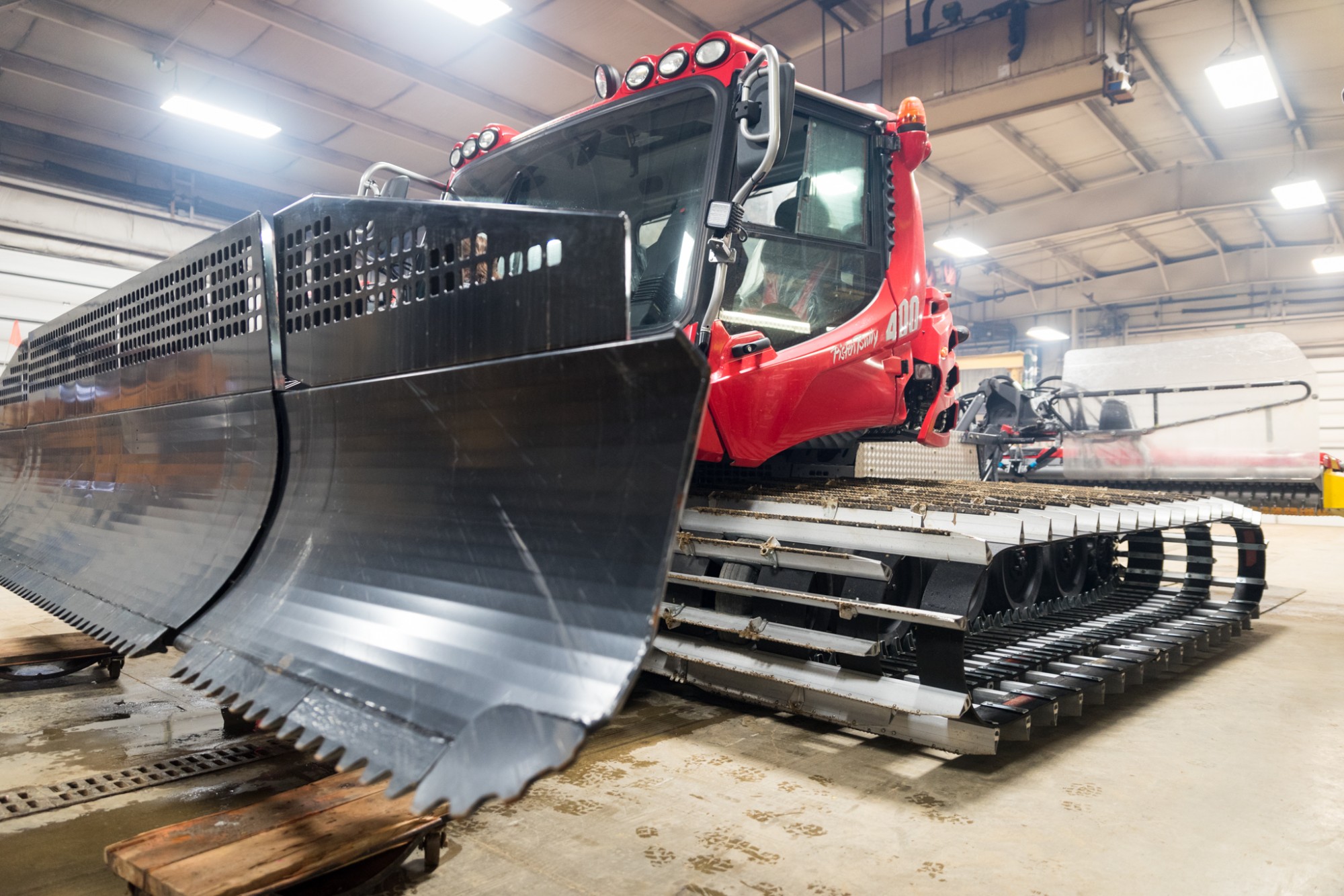 Pisten Bully 400 Snow Cat arrives at Snow Trails in Mansfield, OH
