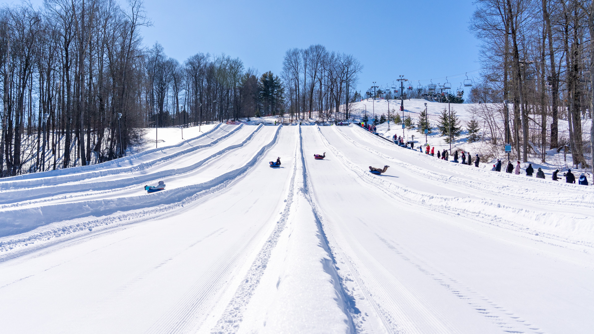 Snow-Tubing-Park_Snow-Trails-OH