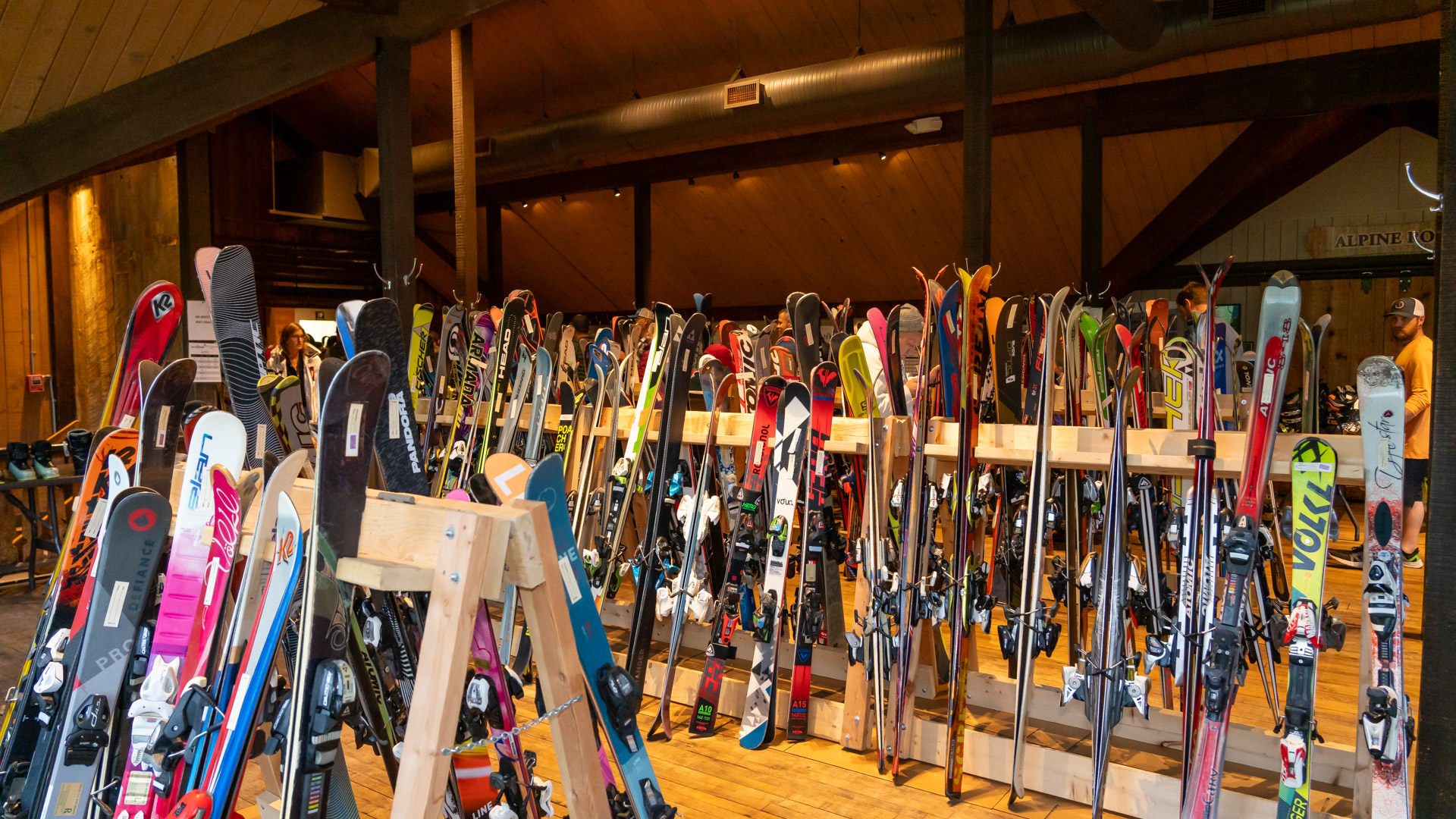 Browse great selections on discount ski and snowboard gear at Snow Trails Ski Patrol Swap Weekend
