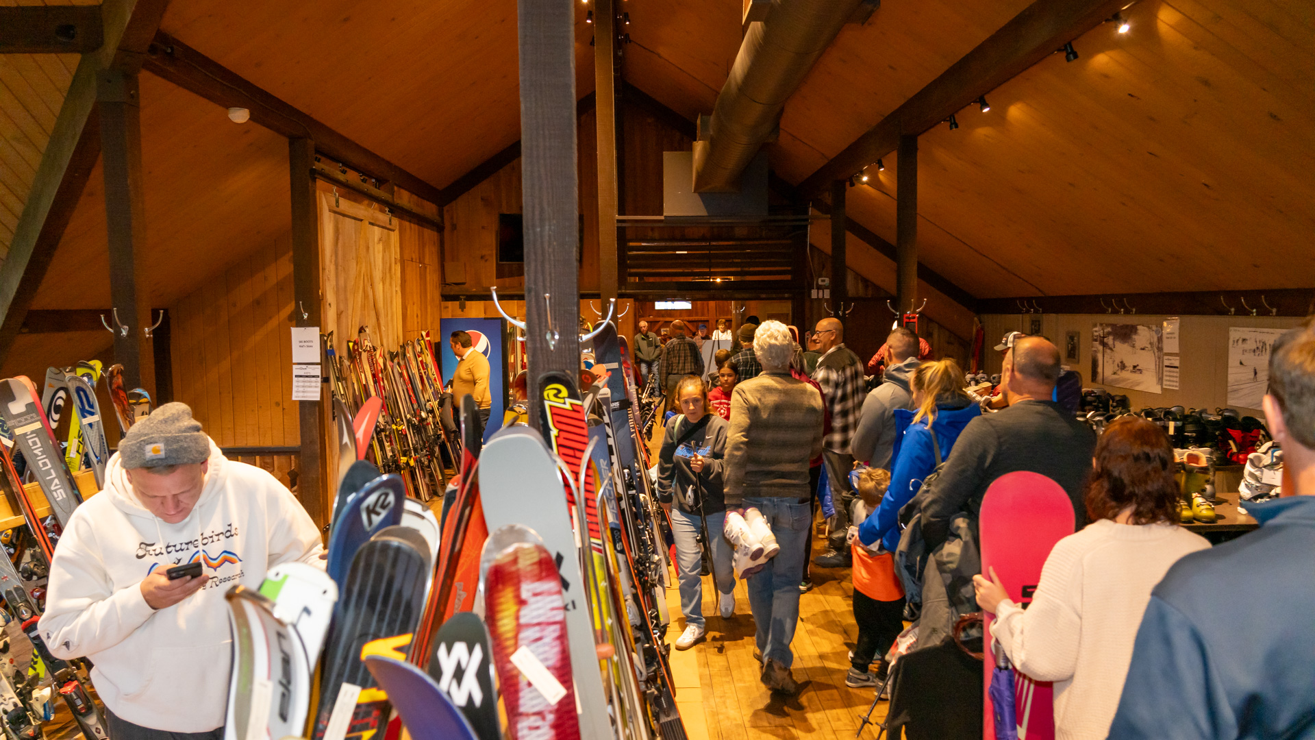 Great Deals on Gear, Apparel, and Accessories at Snow Trails Ski Patrol Swap Weekend