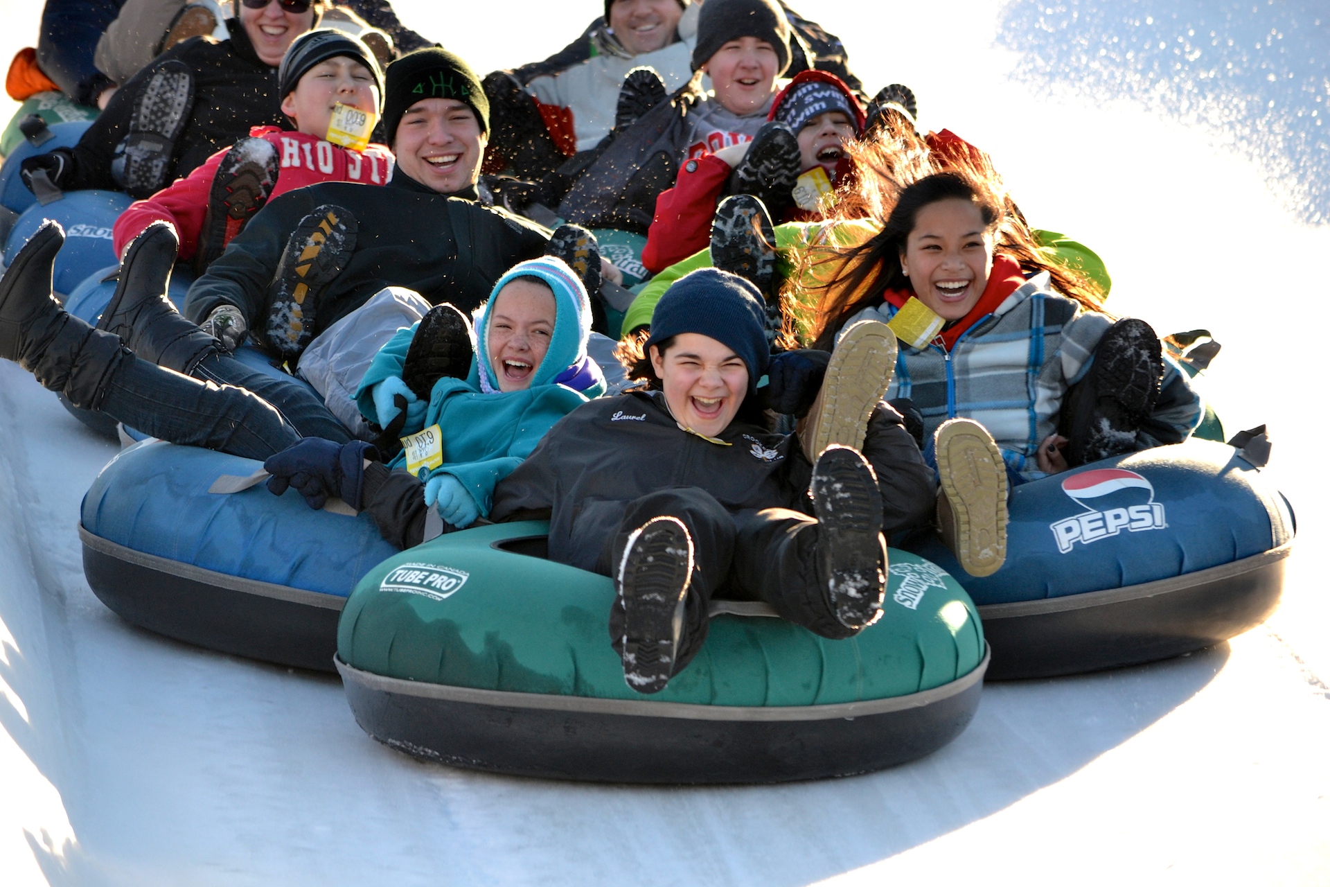 Vertical-Descent-Tubing-Park-At-Snow-Trails